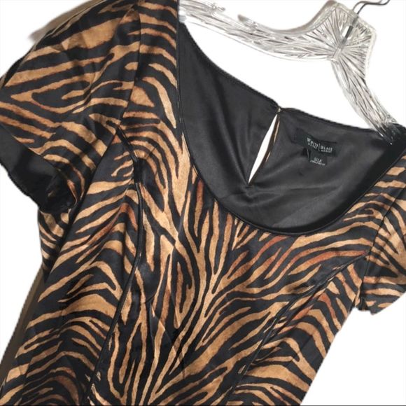WHBM animal print tiger silk blouse size 0 EUC - Picture 4 of 6
